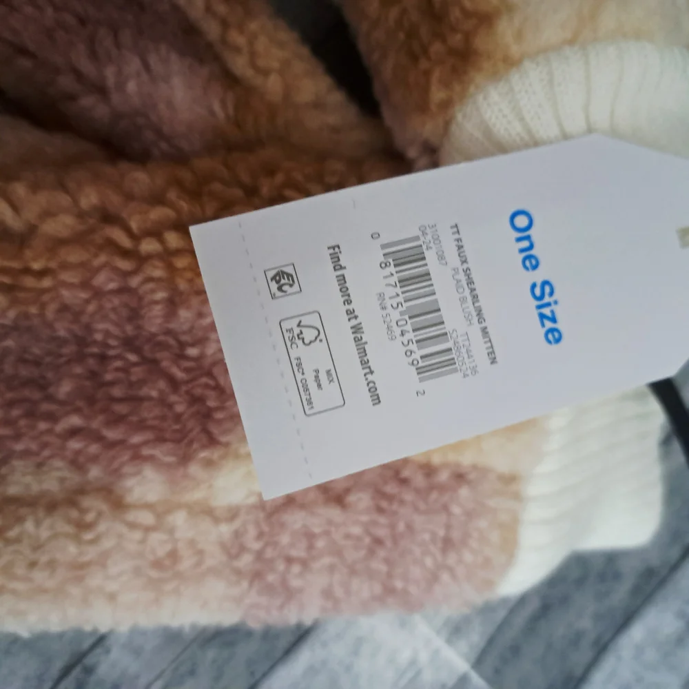 Time and Tru Plaid Sherpa Fuzzy Winter Outerwear Mittens